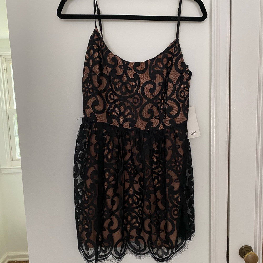 BELLA BLACK LACE SKATER DRESS